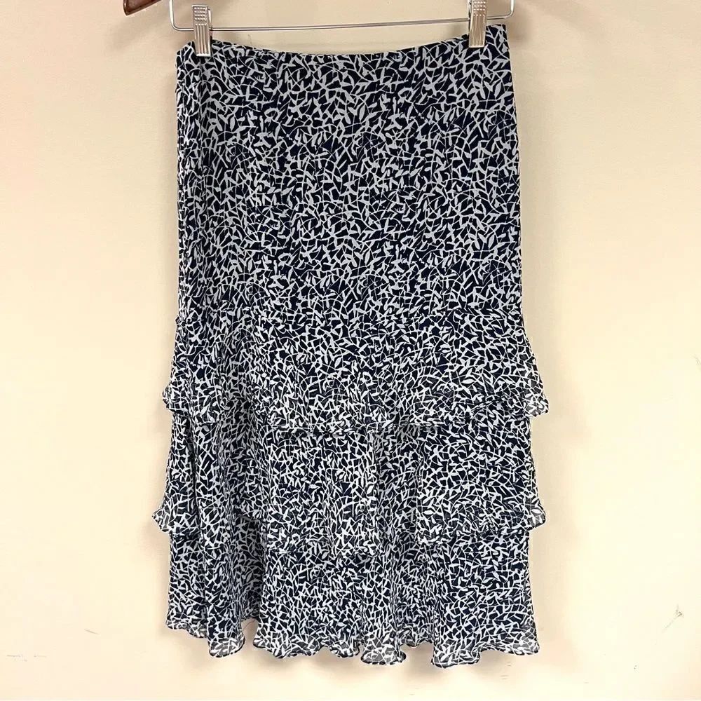 Ann Taylor blue and white tiered midi skirt size 0